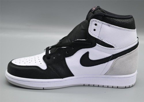 AIR JORDAN 1 RETRO HIGH OG 'STAGE HAZE' (GS)