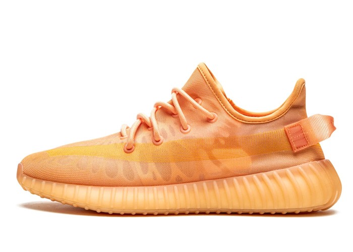 YEEZY BOOST 350 V2 &quotMono Clay" - GW2870