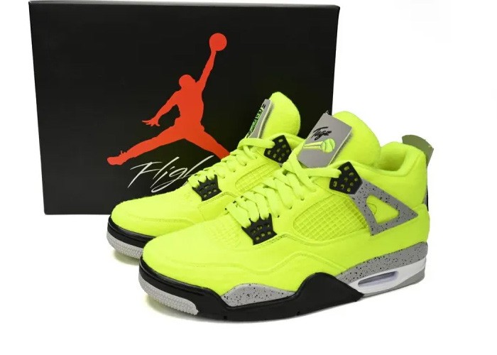 Air Jordan 4 retro Plush Fluorescent Yellow- DV6773-700