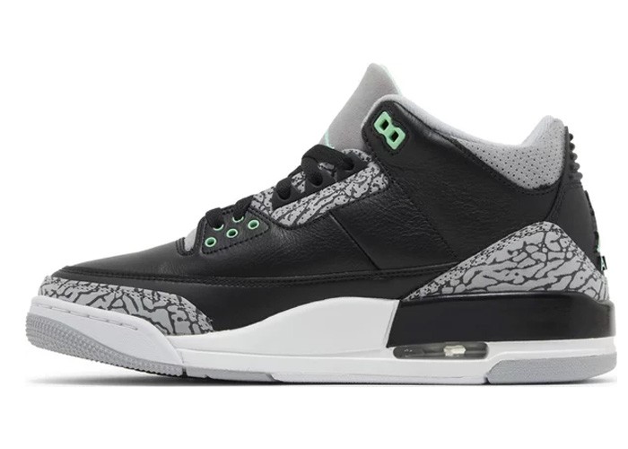 Air Jordan 3 Retro 'Green Glow' - CT8532-031