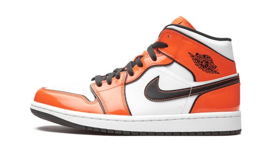 Air Jordans 1 Mid SE “Turf Orange”